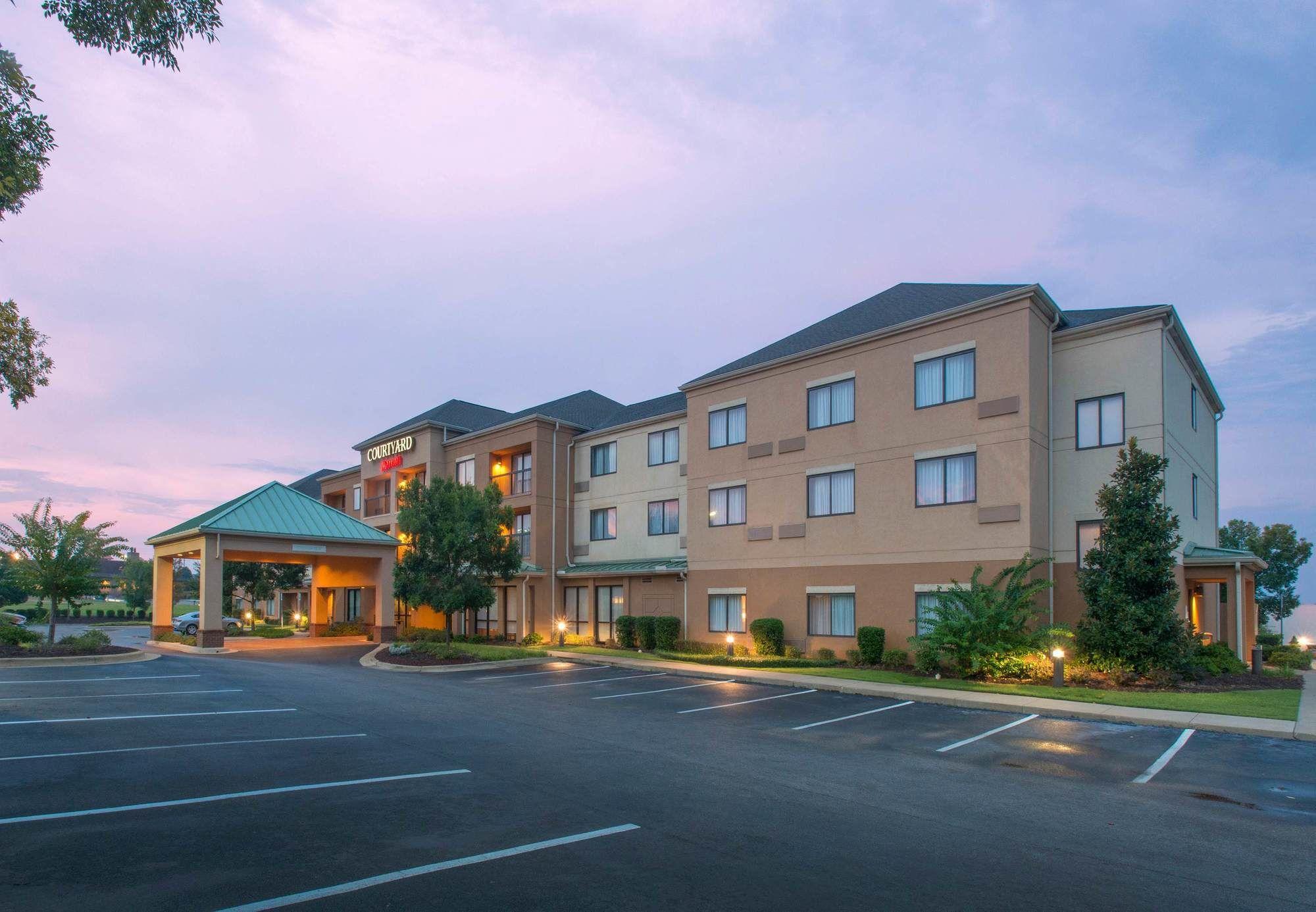 Courtyard By Marriott Montgomery Праттвілл Екстер'єр фото